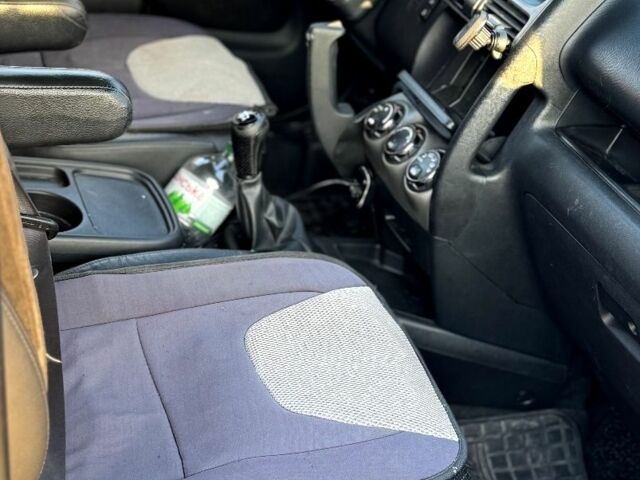 Серый Хонда СРВ, объемом двигателя 0 л и пробегом 300 тыс. км за 4350 $, фото 4 на Automoto.ua