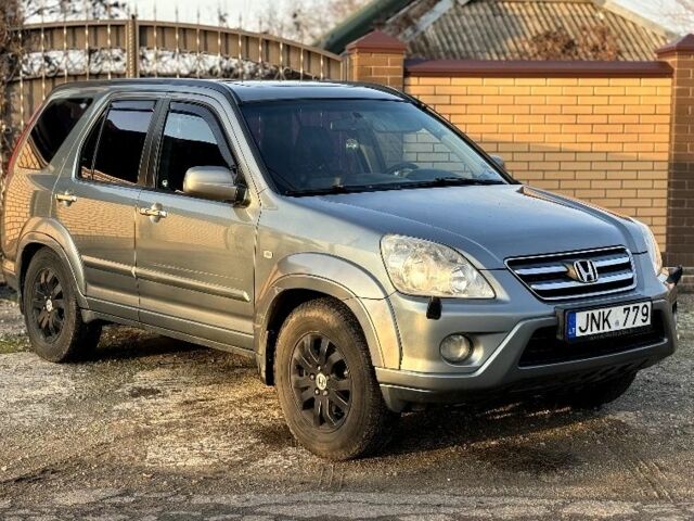 Серый Хонда СРВ, объемом двигателя 0 л и пробегом 300 тыс. км за 4350 $, фото 1 на Automoto.ua