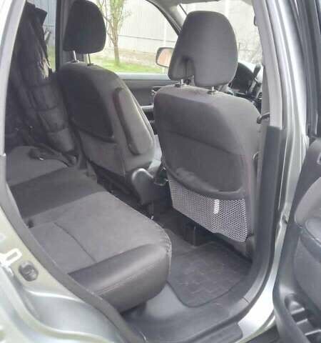 Серый Хонда СРВ, объемом двигателя 2 л и пробегом 318 тыс. км за 9999 $, фото 3 на Automoto.ua