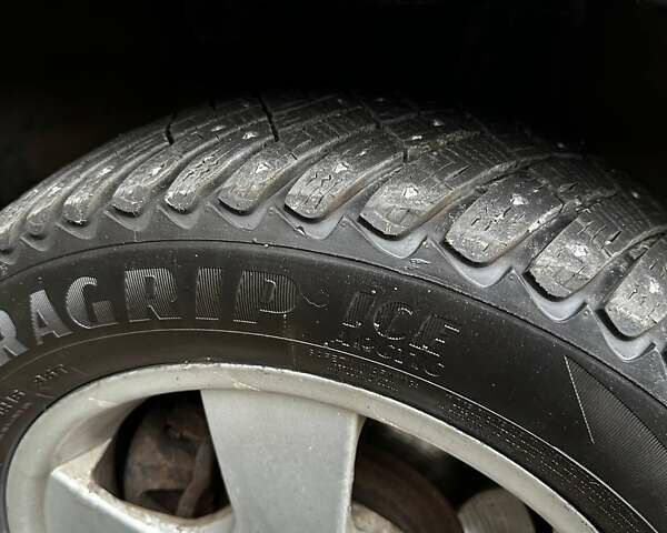 Серый Хонда СРВ, объемом двигателя 2 л и пробегом 400 тыс. км за 6000 $, фото 17 на Automoto.ua