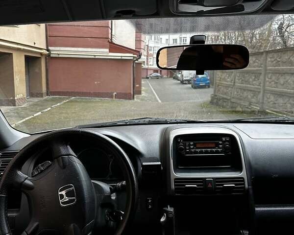 Серый Хонда СРВ, объемом двигателя 2 л и пробегом 400 тыс. км за 6000 $, фото 16 на Automoto.ua