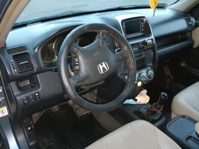 Сірий Хонда СРВ, об'ємом двигуна 2.2 л та пробігом 538 тис. км за 4400 $, фото 6 на Automoto.ua