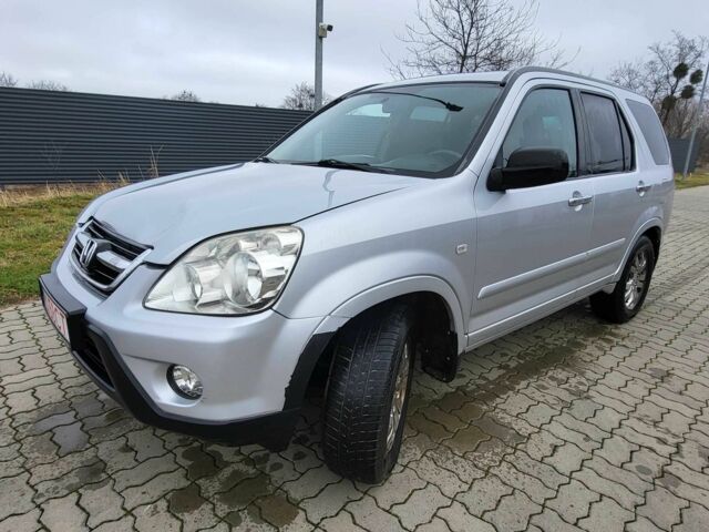 Сірий Хонда СРВ, об'ємом двигуна 2.2 л та пробігом 216 тис. км за 4257 $, фото 4 на Automoto.ua