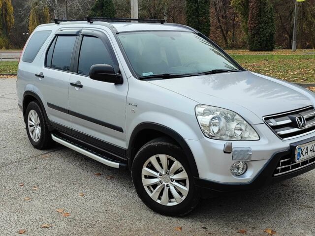 Серый Хонда СРВ, объемом двигателя 2 л и пробегом 254 тыс. км за 8700 $, фото 6 на Automoto.ua