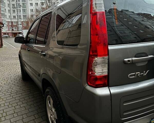 Серый Хонда СРВ, объемом двигателя 2 л и пробегом 400 тыс. км за 6000 $, фото 8 на Automoto.ua