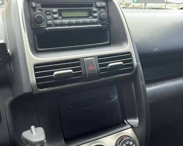 Сірий Хонда СРВ, об'ємом двигуна 2 л та пробігом 400 тис. км за 6299 $, фото 14 на Automoto.ua