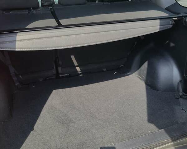 Серый Хонда СРВ, объемом двигателя 2.2 л и пробегом 317 тыс. км за 7500 $, фото 9 на Automoto.ua