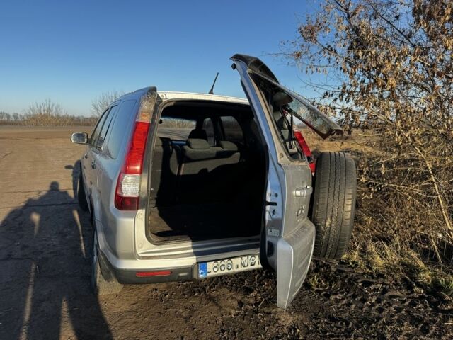 Серый Хонда СРВ, объемом двигателя 2.2 л и пробегом 600 тыс. км за 3500 $, фото 11 на Automoto.ua