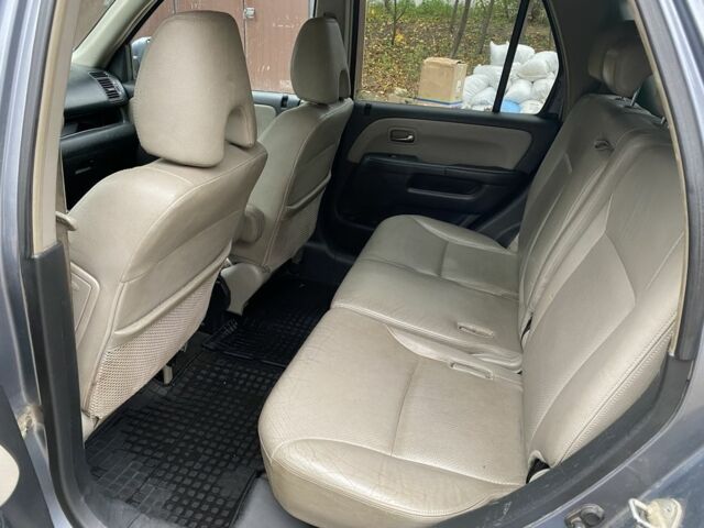 Серый Хонда СРВ, объемом двигателя 2.2 л и пробегом 333 тыс. км за 3200 $, фото 18 на Automoto.ua