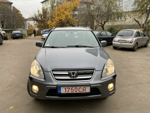 Серый Хонда СРВ, объемом двигателя 2.2 л и пробегом 333 тыс. км за 3200 $, фото 9 на Automoto.ua