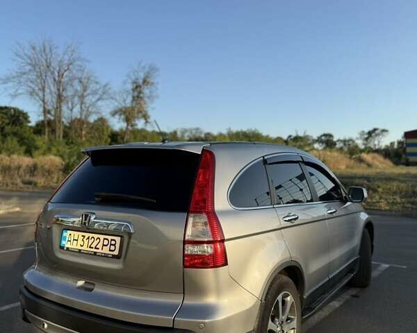 Серый Хонда СРВ, объемом двигателя 2 л и пробегом 277 тыс. км за 10500 $, фото 1 на Automoto.ua