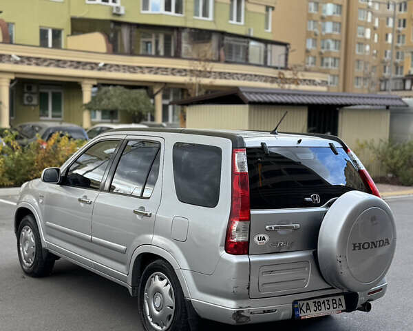 Серый Хонда СРВ, объемом двигателя 2 л и пробегом 290 тыс. км за 5900 $, фото 6 на Automoto.ua