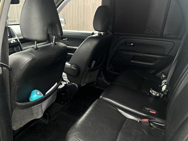 Сірий Хонда СРВ, об'ємом двигуна 0 л та пробігом 355 тис. км за 4199 $, фото 7 на Automoto.ua