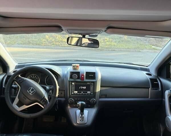 Серый Хонда СРВ, объемом двигателя 2 л и пробегом 277 тыс. км за 10500 $, фото 3 на Automoto.ua