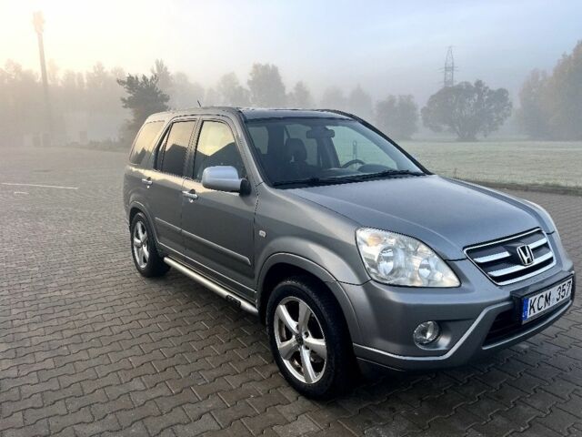 Серый Хонда СРВ, объемом двигателя 0 л и пробегом 280 тыс. км за 4600 $, фото 1 на Automoto.ua