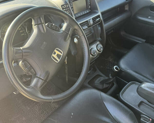 Сірий Хонда СРВ, об'ємом двигуна 2.2 л та пробігом 200 тис. км за 5200 $, фото 5 на Automoto.ua
