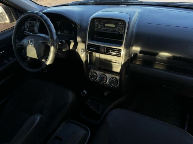 Серый Хонда СРВ, объемом двигателя 2.2 л и пробегом 600 тыс. км за 3500 $, фото 9 на Automoto.ua