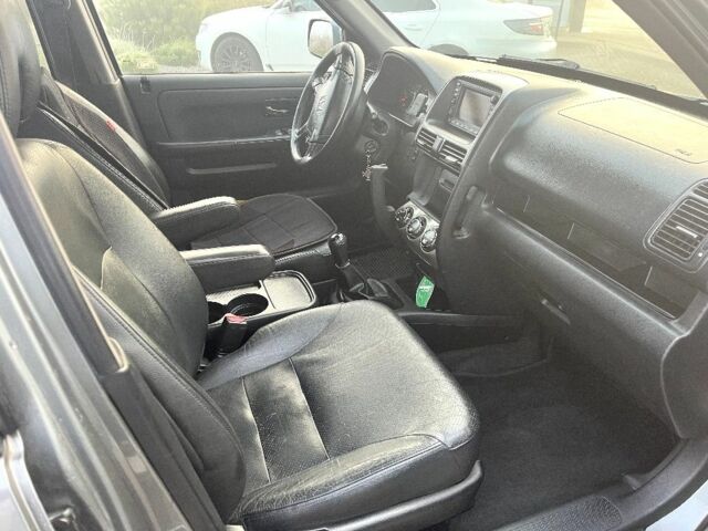 Серый Хонда СРВ, объемом двигателя 0 л и пробегом 280 тыс. км за 4600 $, фото 4 на Automoto.ua