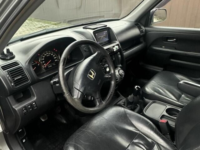 Сірий Хонда СРВ, об'ємом двигуна 0 л та пробігом 355 тис. км за 4199 $, фото 6 на Automoto.ua