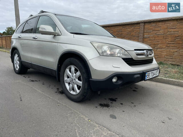 Серый Хонда СРВ, объемом двигателя 2.2 л и пробегом 299 тыс. км за 8700 $, фото 4 на Automoto.ua