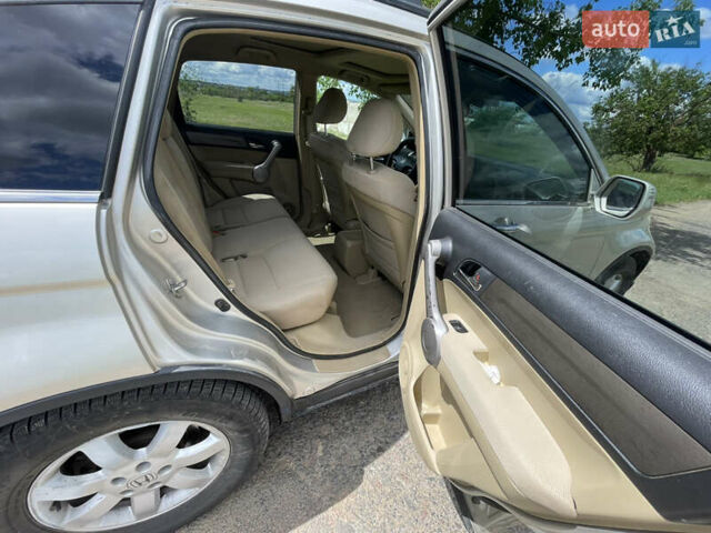 Сірий Хонда СРВ, об'ємом двигуна 2.2 л та пробігом 299 тис. км за 8200 $, фото 11 на Automoto.ua