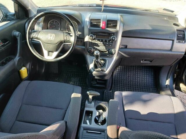 Серый Хонда СРВ, объемом двигателя 2.2 л и пробегом 180 тыс. км за 11200 $, фото 10 на Automoto.ua