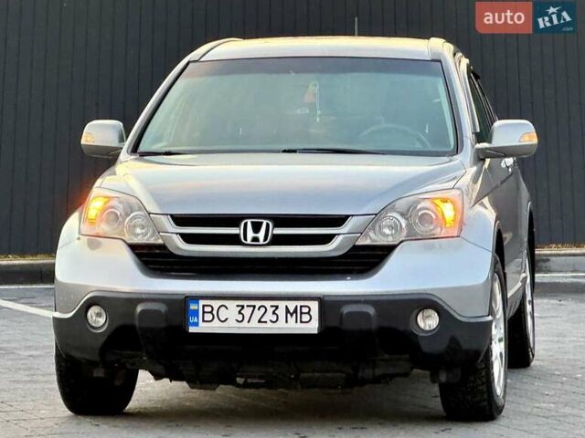 Серый Хонда СРВ, объемом двигателя 2.2 л и пробегом 286 тыс. км за 9100 $, фото 3 на Automoto.ua