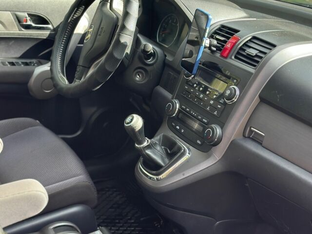 Хонда СРВ 2007 в Славянске на Automoto.ua Серый Хонда СРВ, объемом двигателя 2.2 л и пробегом 246 тыс. км за 6300 $, фото 4 на Automoto.ua