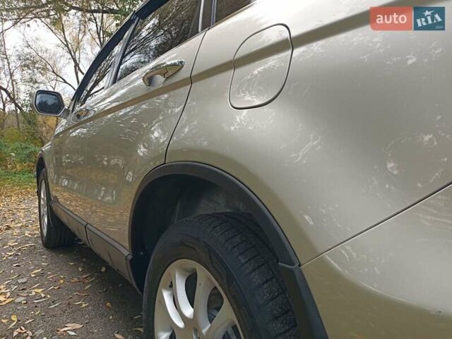 Серый Хонда СРВ, объемом двигателя 2.2 л и пробегом 307 тыс. км за 10300 $, фото 13 на Automoto.ua