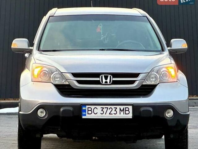 Серый Хонда СРВ, объемом двигателя 2.2 л и пробегом 286 тыс. км за 9100 $, фото 1 на Automoto.ua