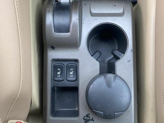 Серый Хонда СРВ, объемом двигателя 2.2 л и пробегом 235 тыс. км за 9500 $, фото 17 на Automoto.ua