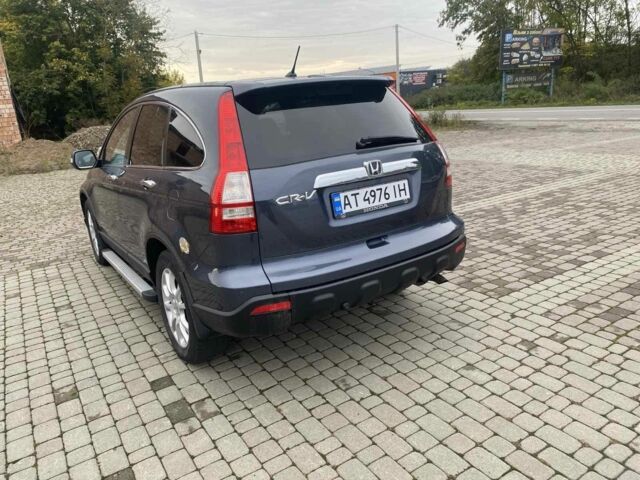 Серый Хонда СРВ, объемом двигателя 2.2 л и пробегом 235 тыс. км за 9500 $, фото 2 на Automoto.ua