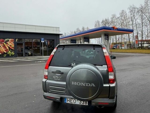 Серый Хонда СРВ, объемом двигателя 2.2 л и пробегом 358 тыс. км за 3761 $, фото 4 на Automoto.ua