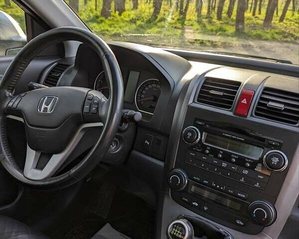 Серый Хонда СРВ, объемом двигателя 2.2 л и пробегом 295 тыс. км за 10800 $, фото 14 на Automoto.ua