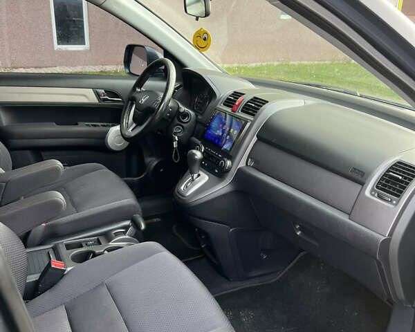 Сірий Хонда СРВ, об'ємом двигуна 2 л та пробігом 187 тис. км за 9800 $, фото 28 на Automoto.ua