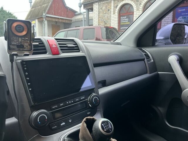 Серый Хонда СРВ, объемом двигателя 2 л и пробегом 214 тыс. км за 9500 $, фото 12 на Automoto.ua