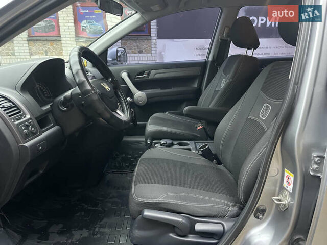 Серый Хонда СРВ, объемом двигателя 2 л и пробегом 214 тыс. км за 9500 $, фото 12 на Automoto.ua