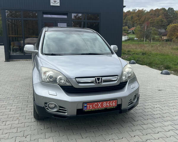 Серый Хонда СРВ, объемом двигателя 2.2 л и пробегом 293 тыс. км за 9800 $, фото 3 на Automoto.ua