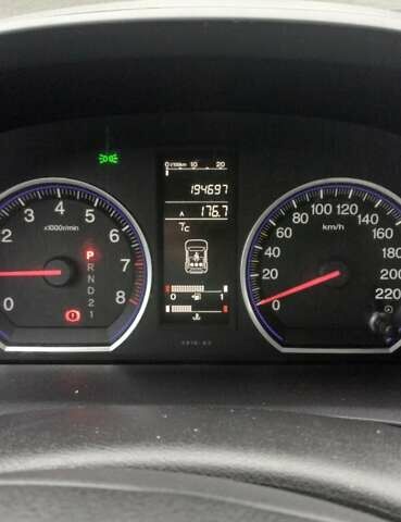 Серый Хонда СРВ, объемом двигателя 2 л и пробегом 194 тыс. км за 10500 $, фото 22 на Automoto.ua