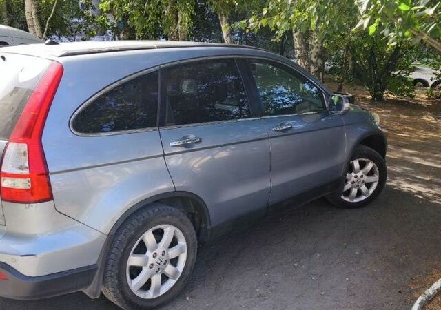 Серый Хонда СРВ, объемом двигателя 2.2 л и пробегом 200 тыс. км за 4000 $, фото 1 на Automoto.ua