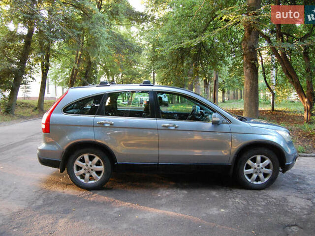 Серый Хонда СРВ, объемом двигателя 2 л и пробегом 390 тыс. км за 9200 $, фото 7 на Automoto.ua