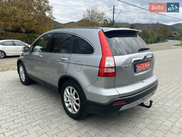 Серый Хонда СРВ, объемом двигателя 2.2 л и пробегом 293 тыс. км за 9800 $, фото 13 на Automoto.ua