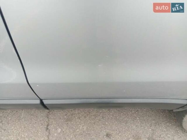 Сірий Хонда СРВ, об'ємом двигуна 2.4 л та пробігом 356 тис. км за 8200 $, фото 6 на Automoto.ua