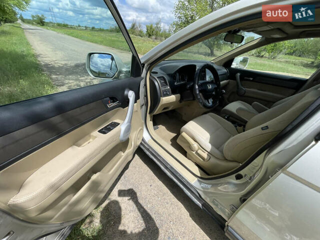 Сірий Хонда СРВ, об'ємом двигуна 2.2 л та пробігом 299 тис. км за 8200 $, фото 12 на Automoto.ua