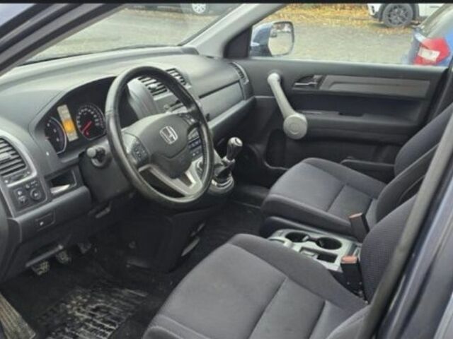 Серый Хонда СРВ, объемом двигателя 2.2 л и пробегом 210 тыс. км за 5207 $, фото 5 на Automoto.ua