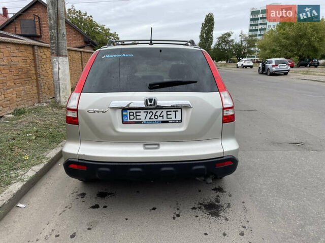 Серый Хонда СРВ, объемом двигателя 2.2 л и пробегом 299 тыс. км за 8700 $, фото 7 на Automoto.ua