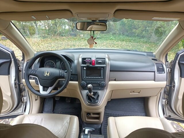 Сірий Хонда СРВ, об'ємом двигуна 2.2 л та пробігом 307 тис. км за 10300 $, фото 18 на Automoto.ua