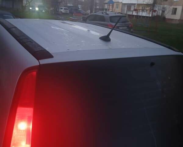 Серый Хонда СРВ, объемом двигателя 2 л и пробегом 220 тыс. км за 6500 $, фото 1 на Automoto.ua