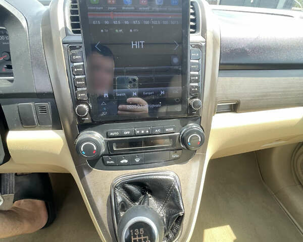 Сірий Хонда СРВ, об'ємом двигуна 2.2 л та пробігом 299 тис. км за 8200 $, фото 17 на Automoto.ua