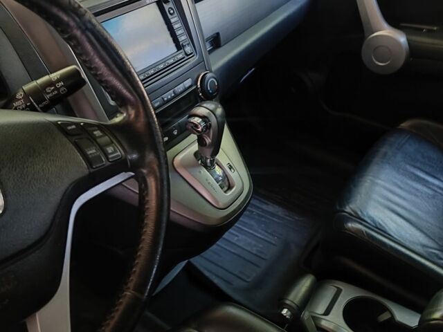 Серый Хонда СРВ, объемом двигателя 0 л и пробегом 260 тыс. км за 9800 $, фото 5 на Automoto.ua